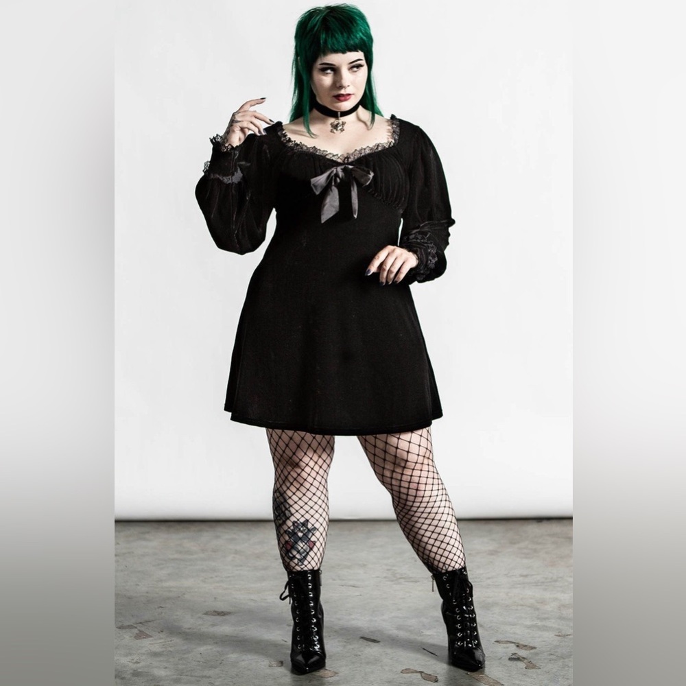 ISO: Looking for “Witching Hour Dress” from Killstar